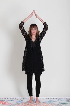  Pose 2 
